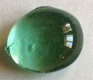 N07 14mm Green Metallic Glass Gems