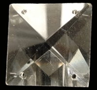 Picture of P26CI  crystal clear square pendant, 28mm.