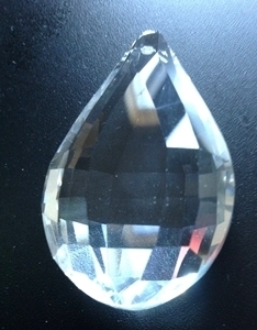 Picture of P885A  50mm Faceted crystal drop with top hole mount