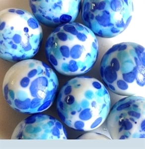 Picture of MJ3222A  HANDMADE 25MM Set of 10 Marbles, White w/Blue & Turquoise spots