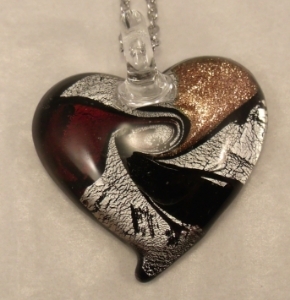 Picture of GP19 Hand Made  Fused Glass Jewerly Heart